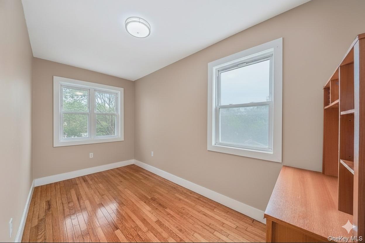 Single Family 109th Avenue  Queens, NY 11412, MLS-964513-3