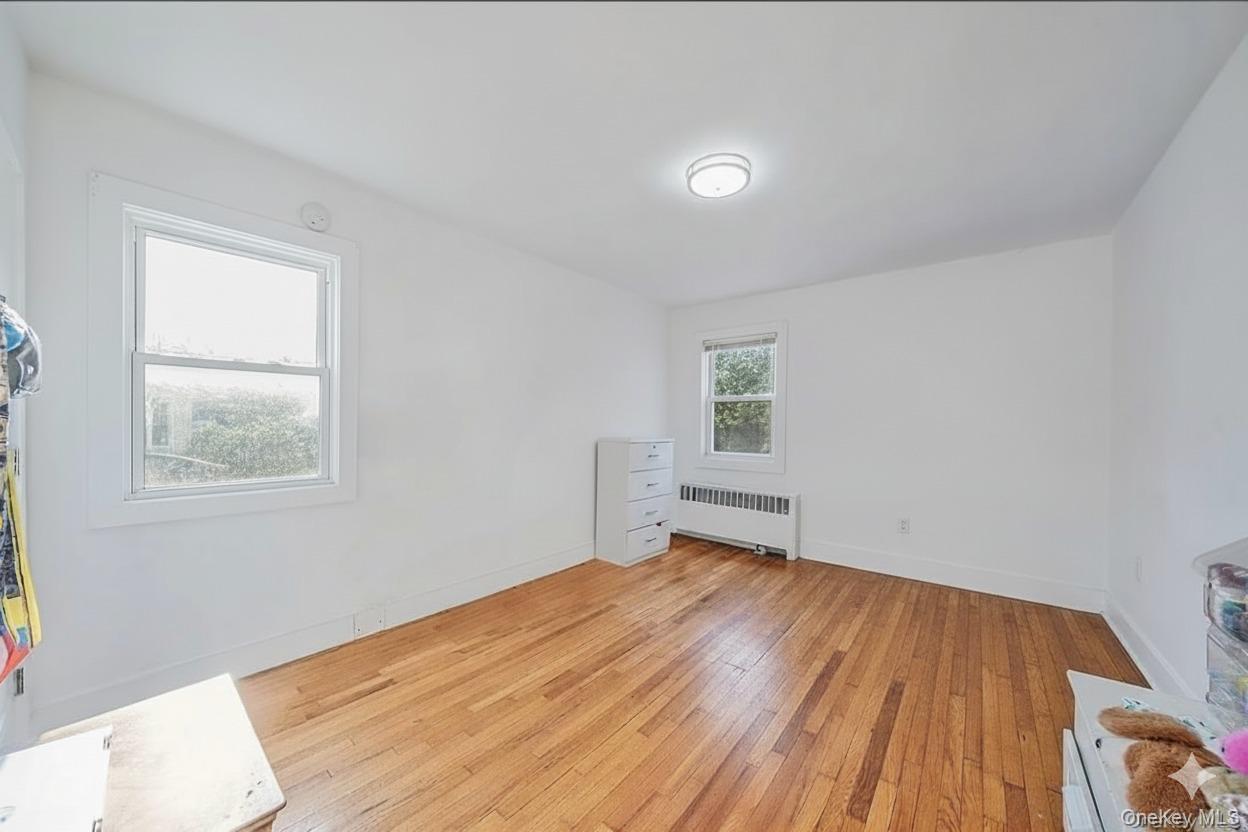 Single Family 109th Avenue  Queens, NY 11412, MLS-964513-4