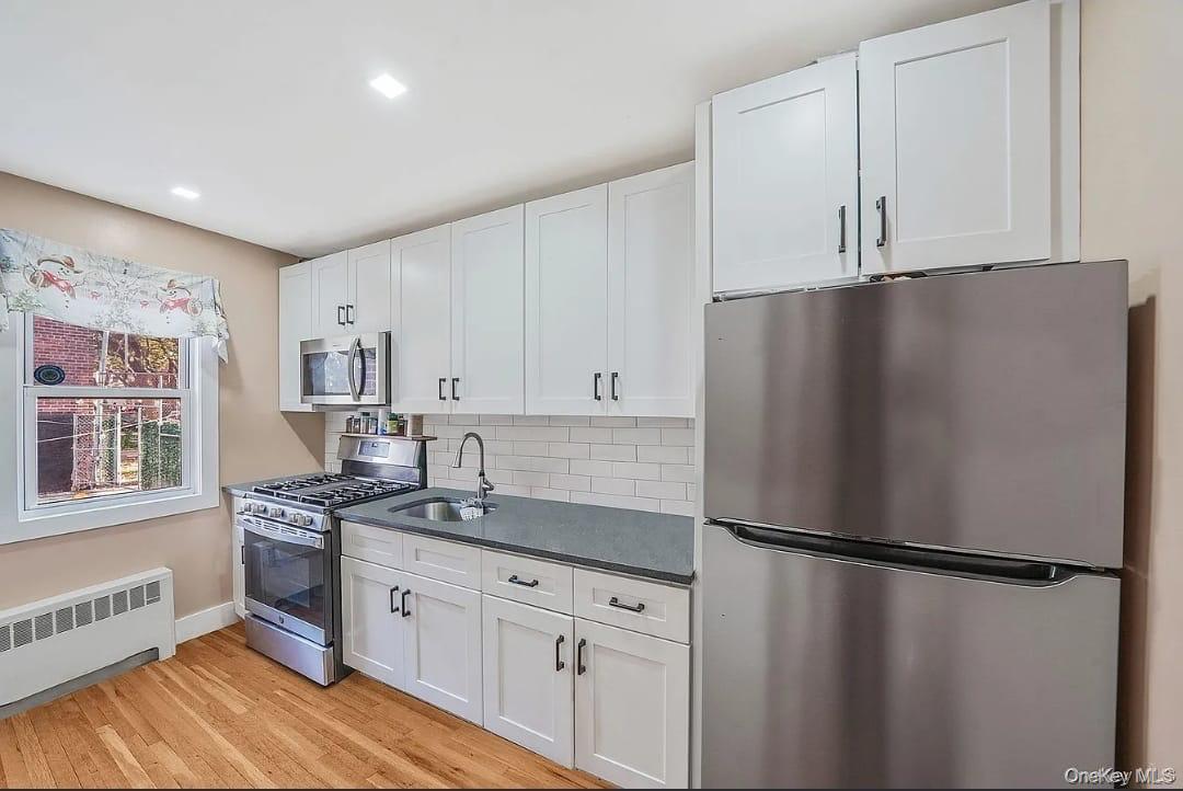 Single Family 109th Avenue  Queens, NY 11412, MLS-964513-6