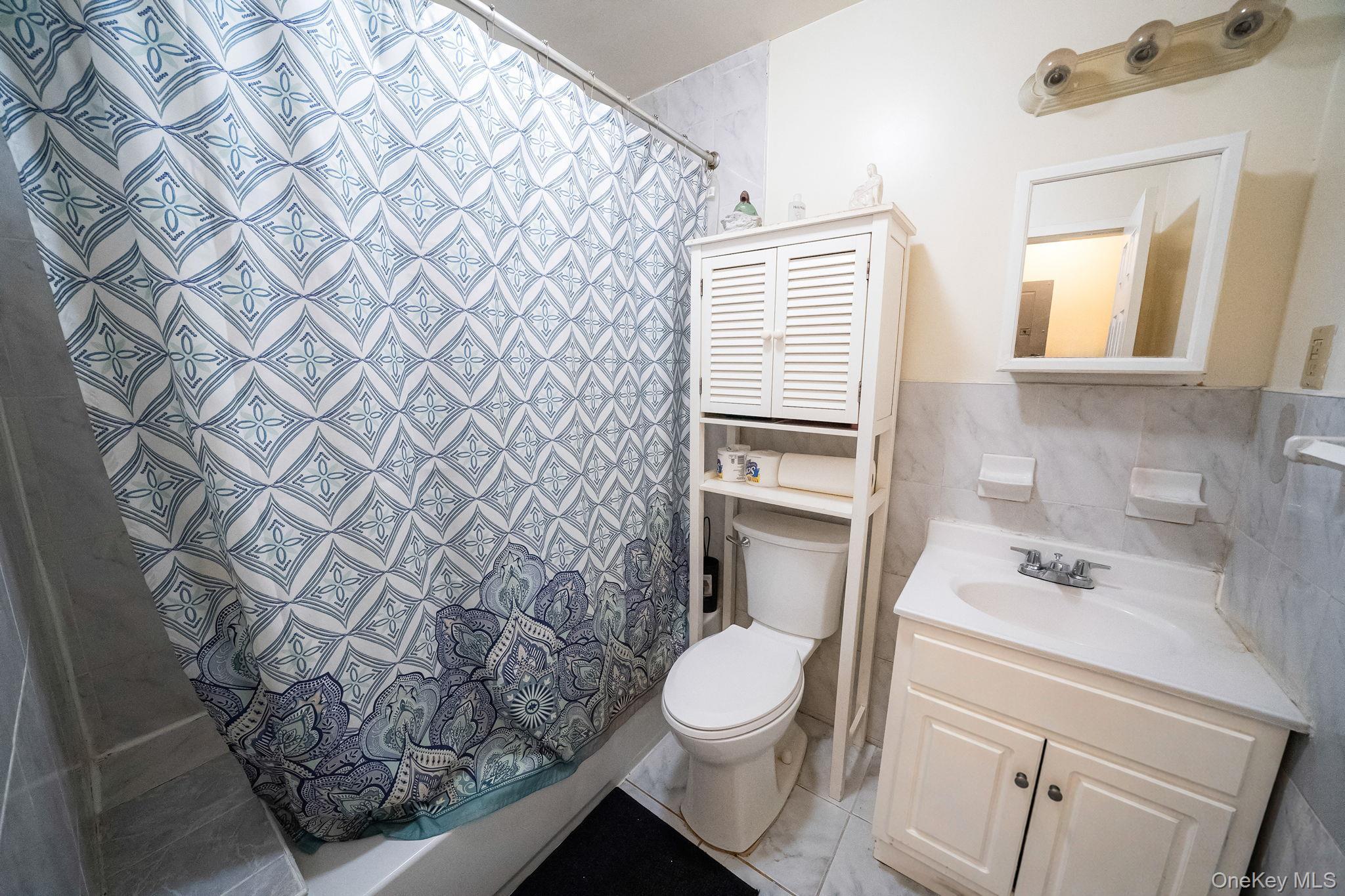 Single Family Charles Lane Queens, NY 11413, MLS-964514-11