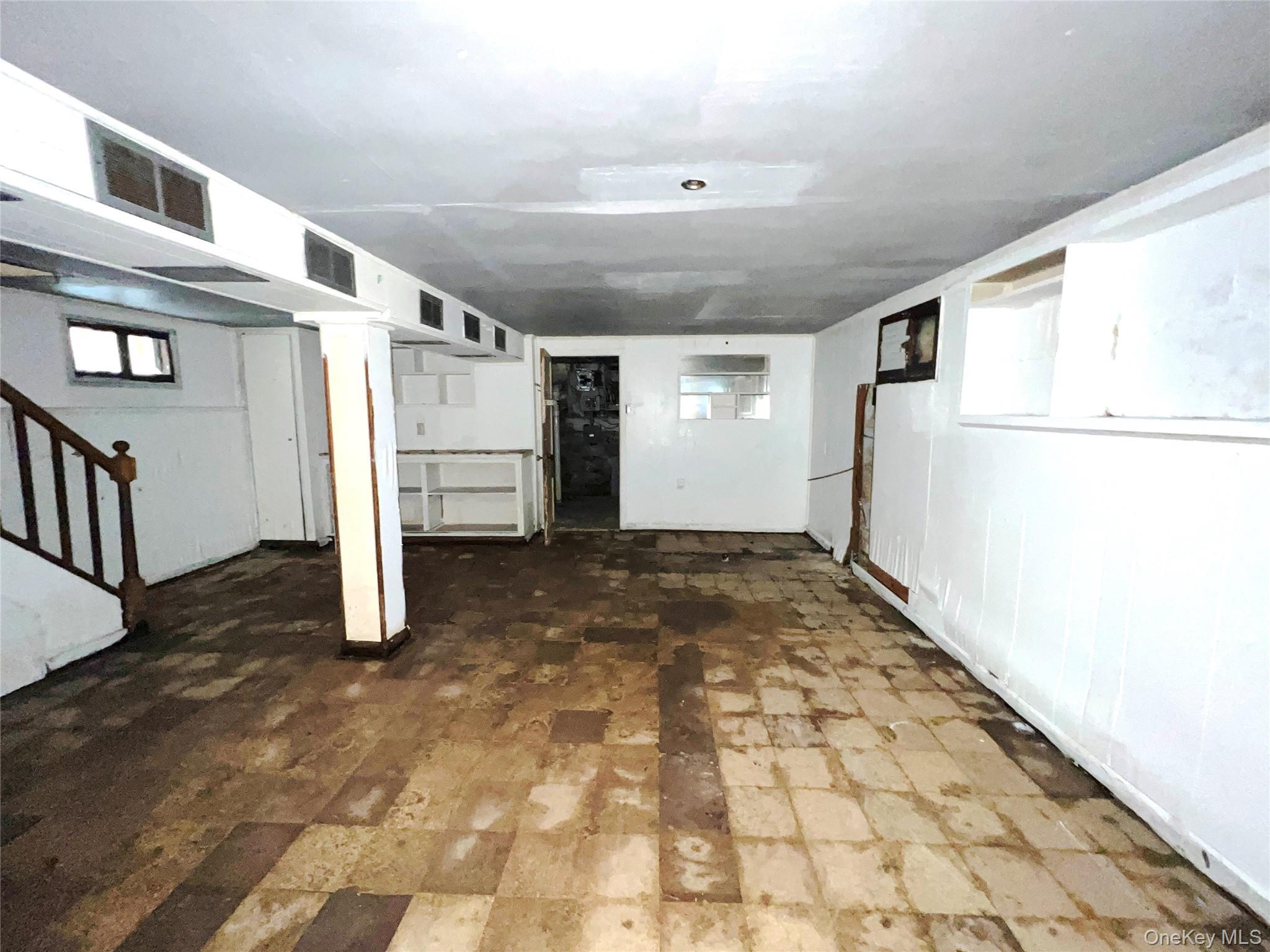 Single Family 234th  Queens, NY 11422, MLS-964529-25