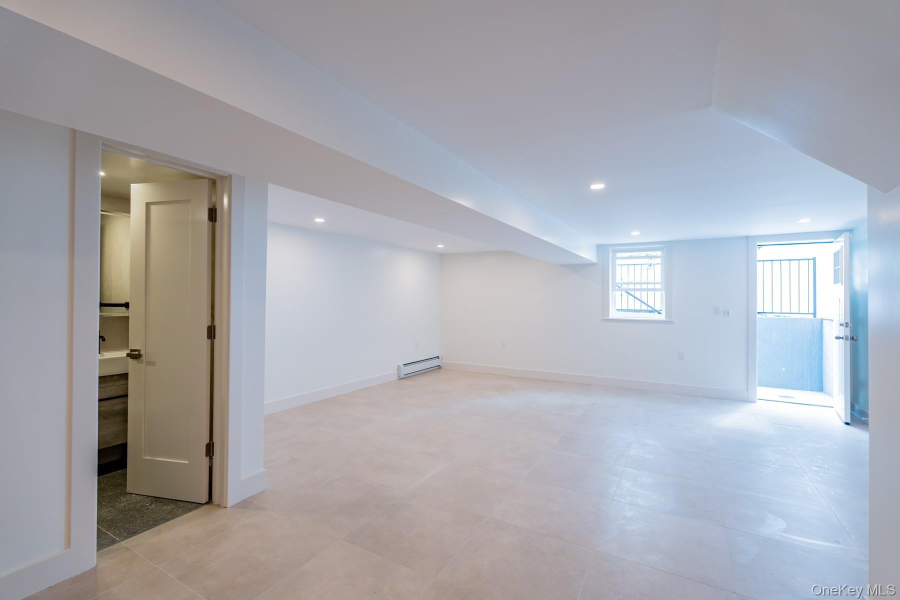 Single Family 106th  Brooklyn, NY 11236, MLS-964545-11