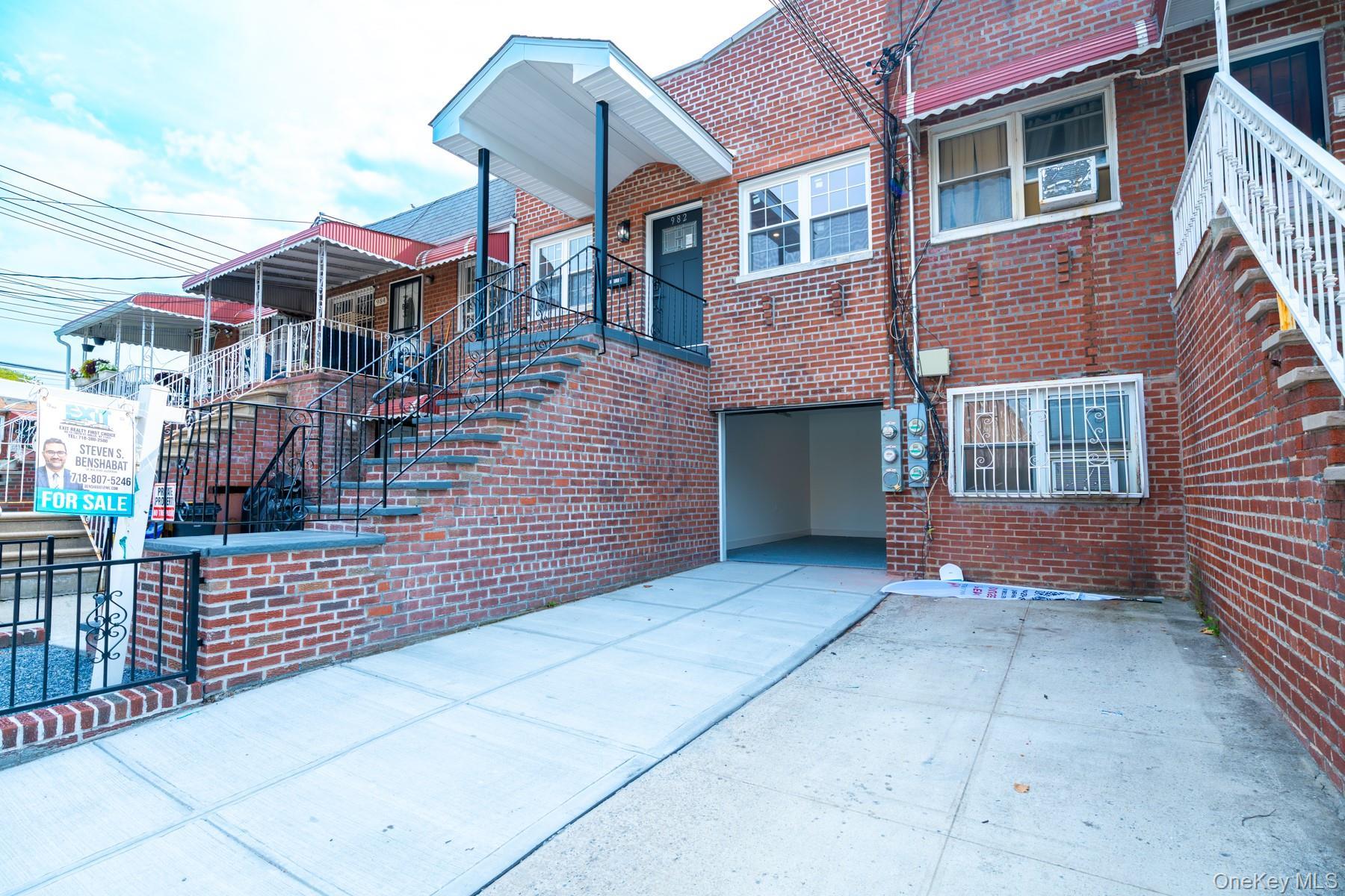Single Family 106th  Brooklyn, NY 11236, MLS-964545-2