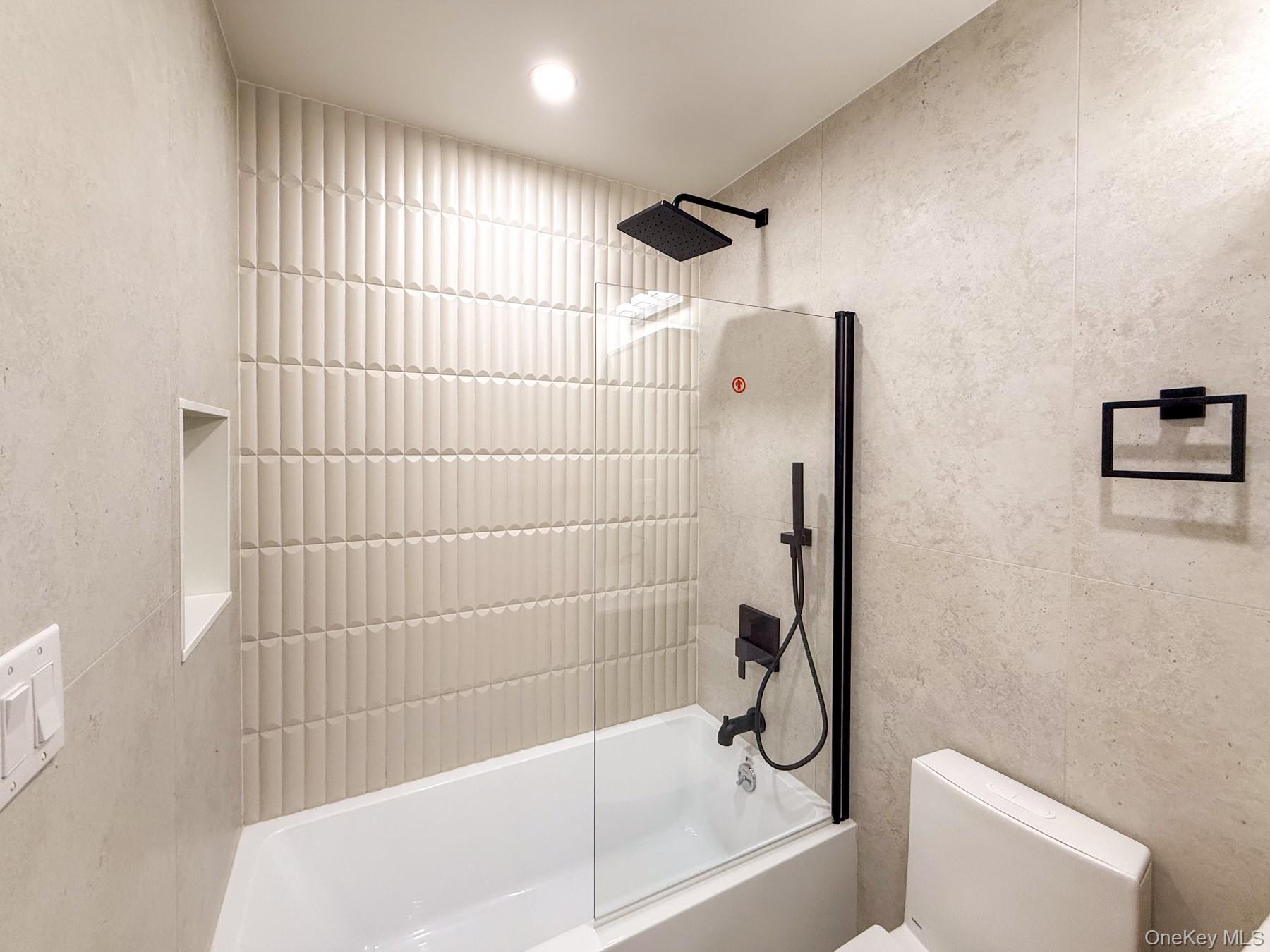 Single Family 106th  Brooklyn, NY 11236, MLS-964545-22