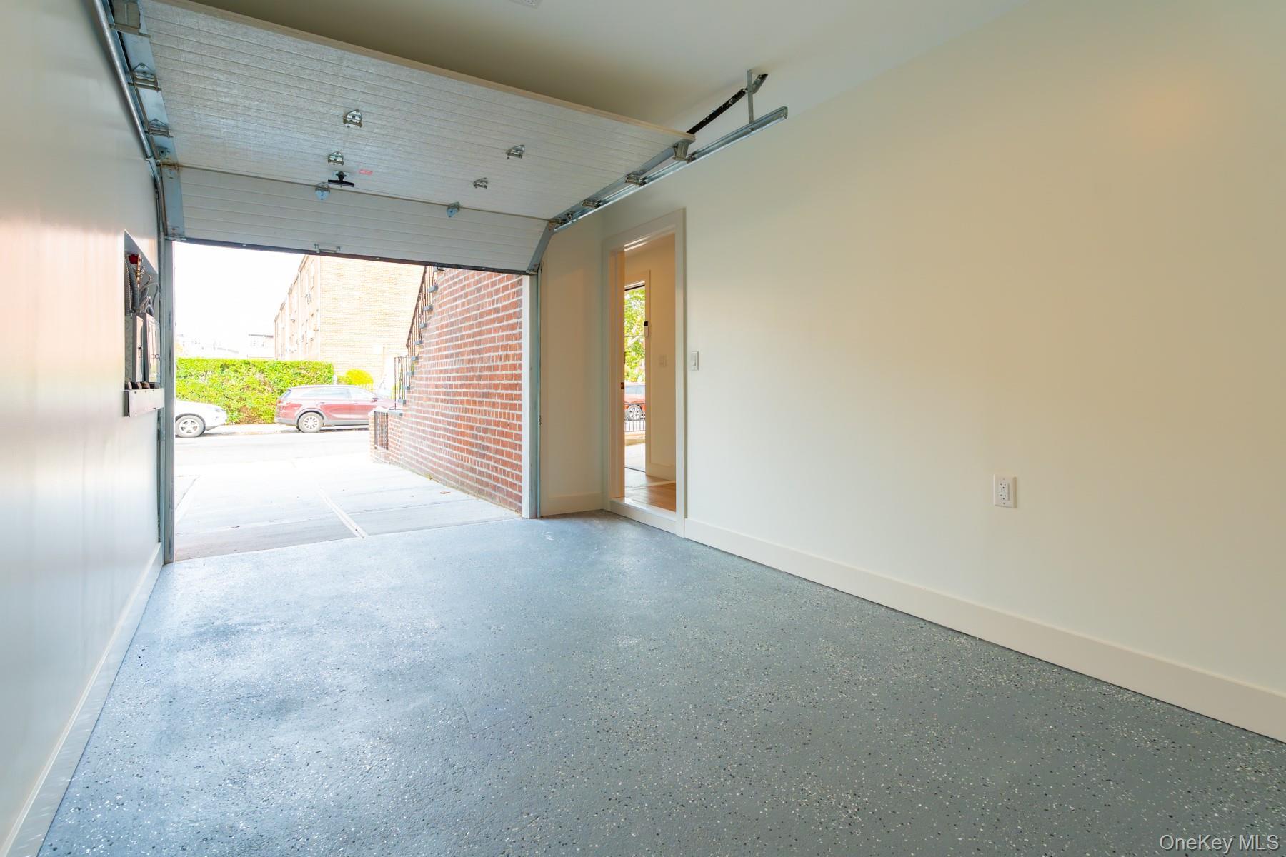 Single Family 106th  Brooklyn, NY 11236, MLS-964545-30