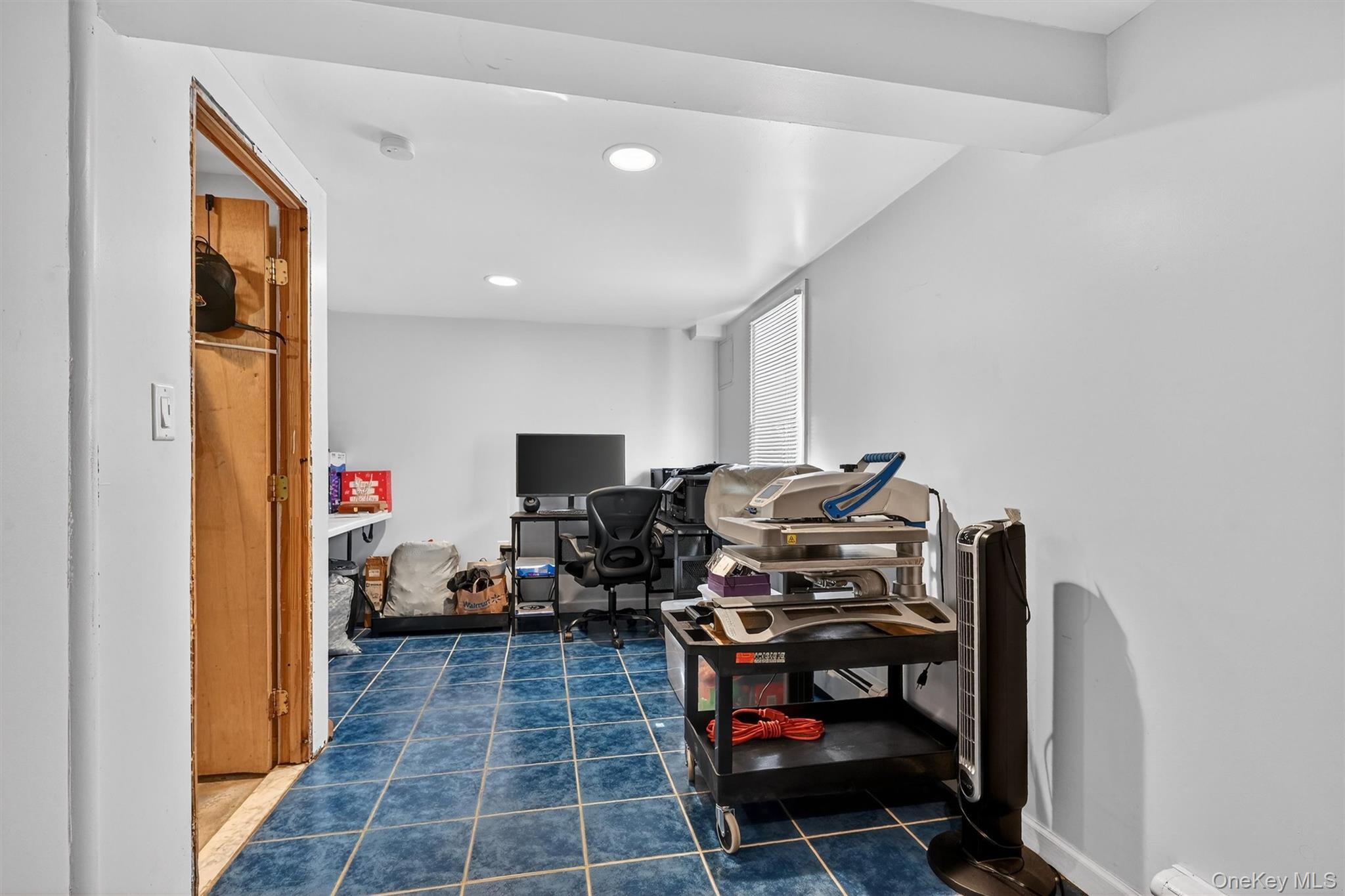 Single Family Valewood  Orange County, NY 12553, MLS-964560-26