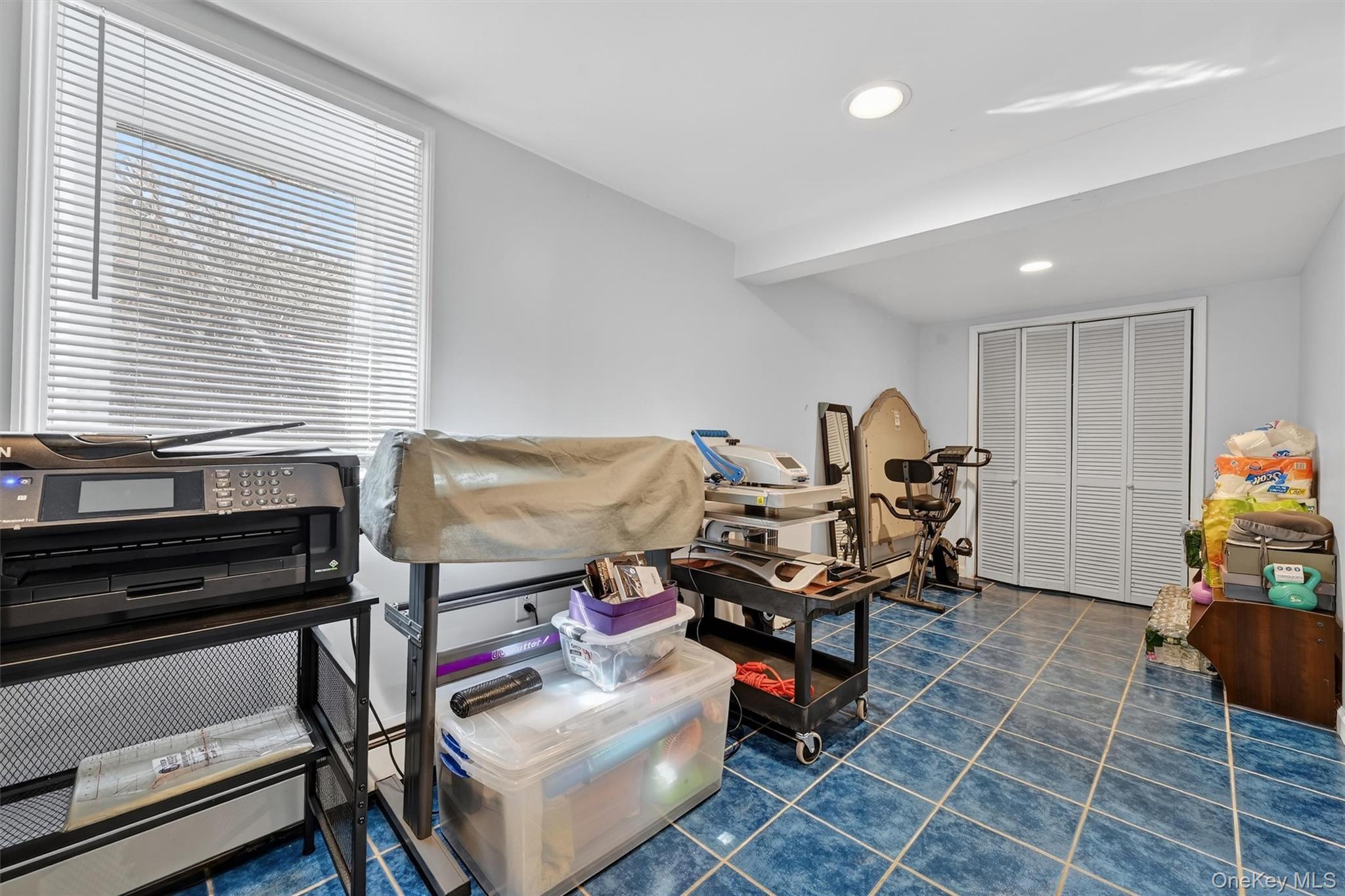 Single Family Valewood  Orange County, NY 12553, MLS-964560-27