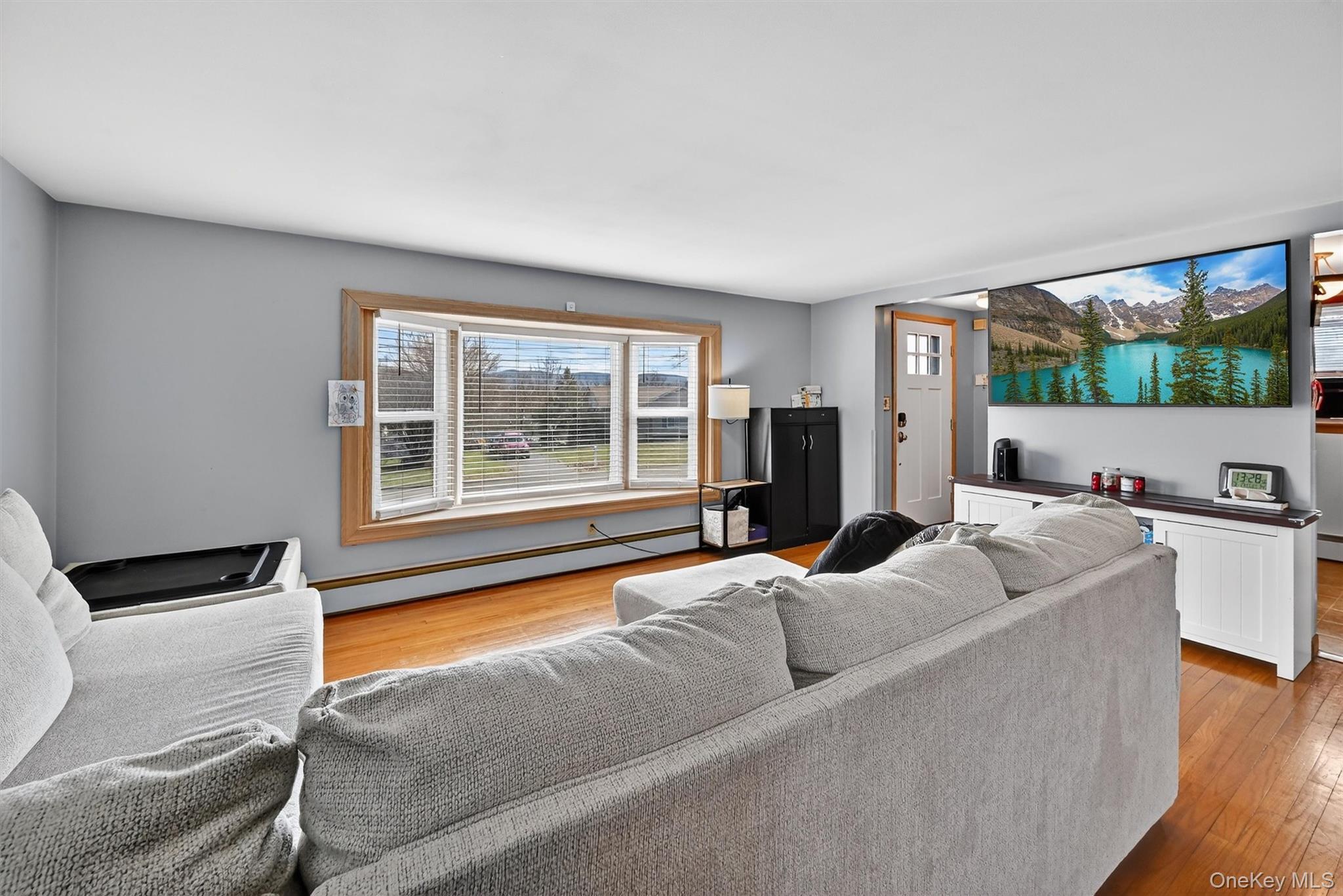 Single Family Valewood  Orange County, NY 12553, MLS-964560-9