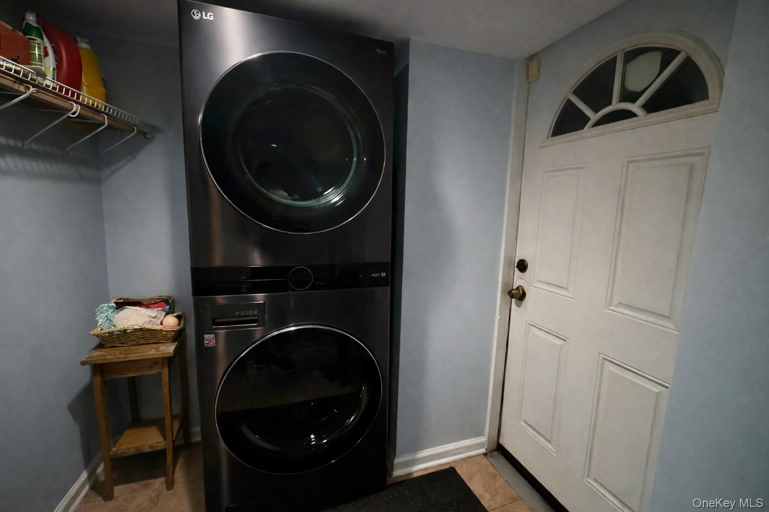 Single Family Altamont  Nassau County, NY 11579, MLS-964571-17