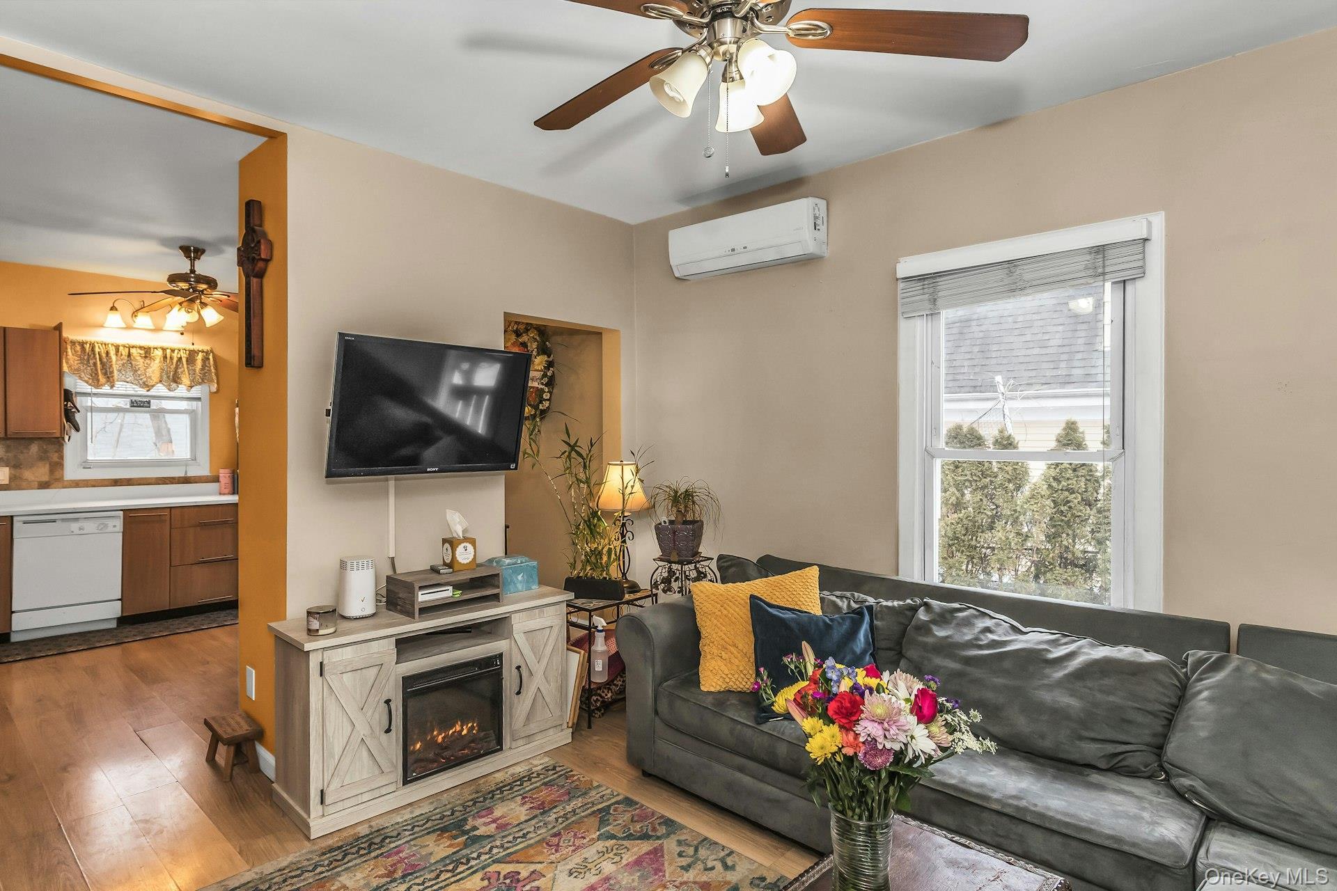 Single Family Altamont  Nassau County, NY 11579, MLS-964571-5