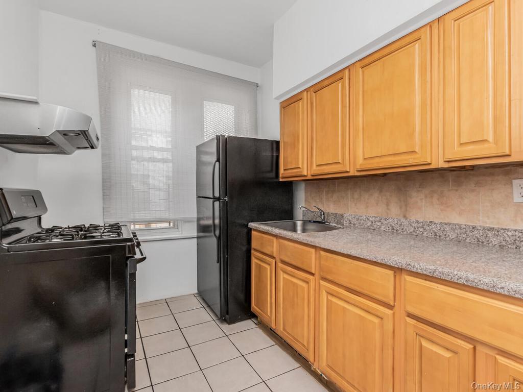 Single Family Croes  Bronx, NY 10472, MLS-964601-14