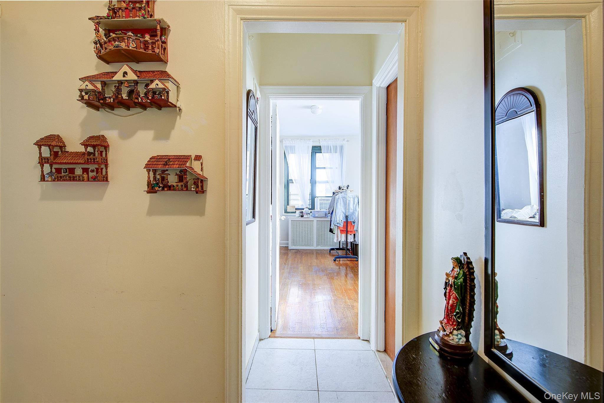 Coop 35th  Queens, NY 11372, MLS-964602-8