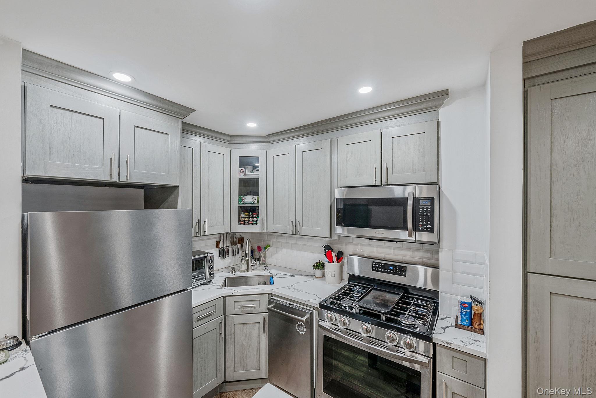 Coop Park  Nassau County, NY 11021, MLS-964617-7