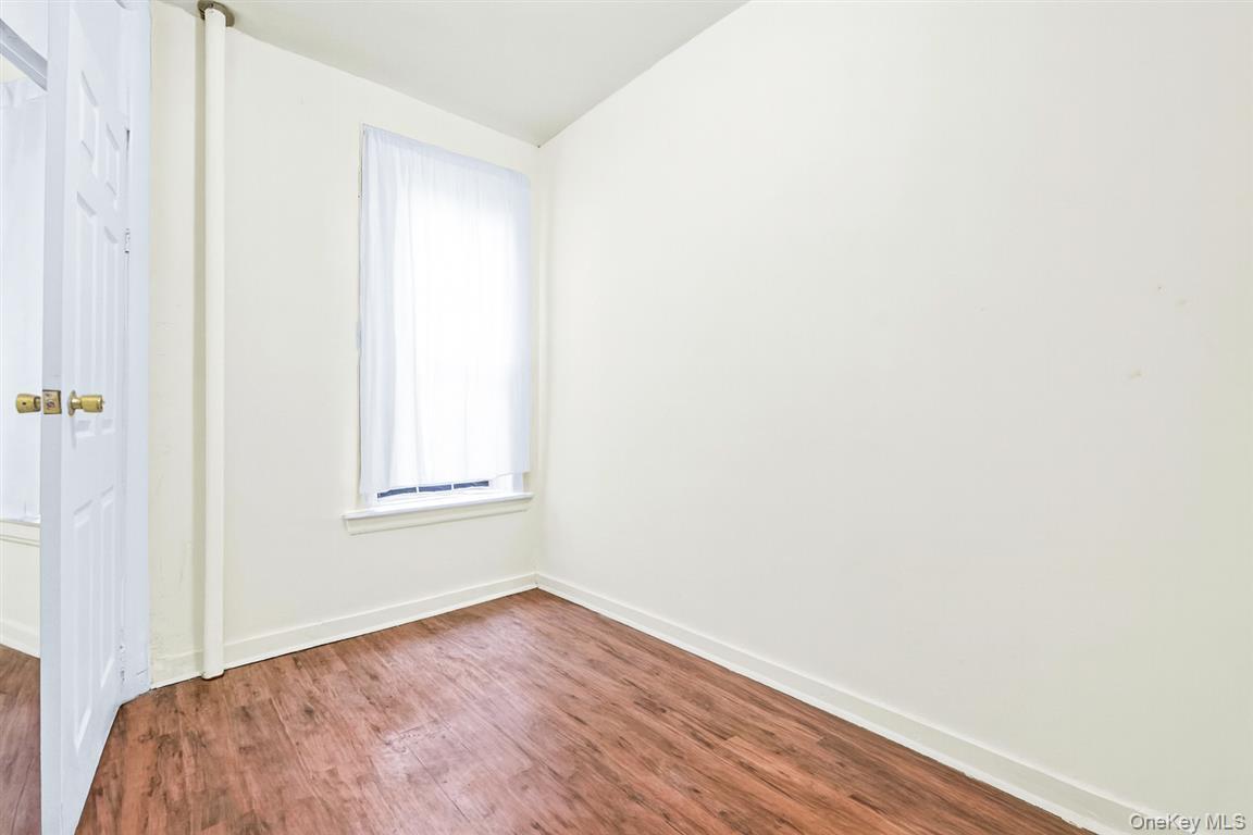 Coop Amsterdam Avenue  Manhattan, NY 10032, MLS-964630-11