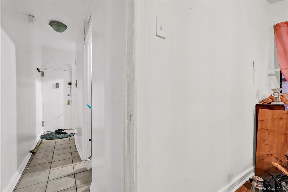 Coop Amsterdam Avenue  Manhattan, NY 10032, MLS-964630-9