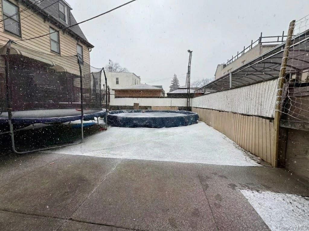 Single Family 69th Queens, NY 11378, MLS-964639-23