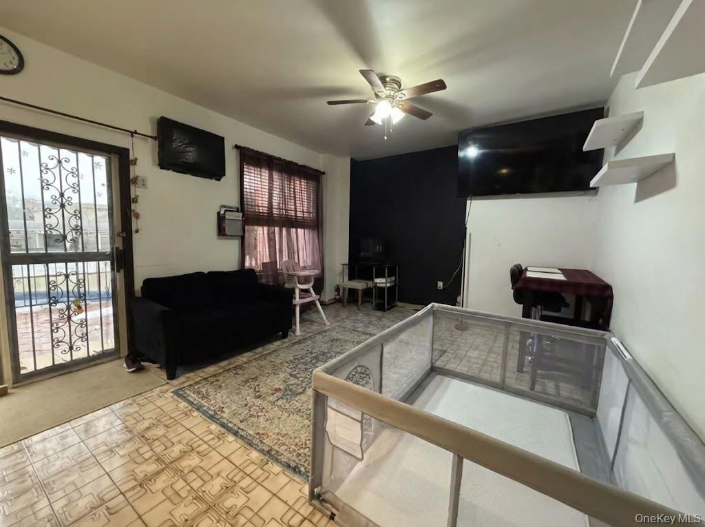 Single Family 69th Queens, NY 11378, MLS-964639-6