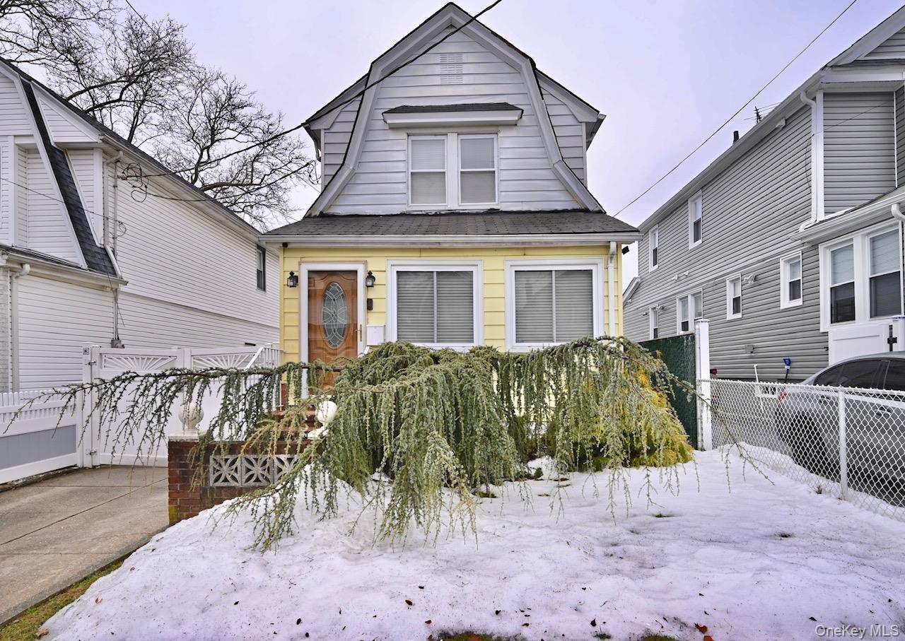 Single Family 213th  Queens, NY 11427, MLS-964647-2