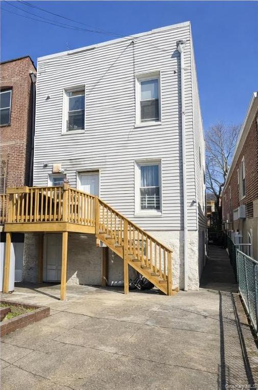 Single Family Matthews Avenue Bronx, NY 10462, MLS-964722-3