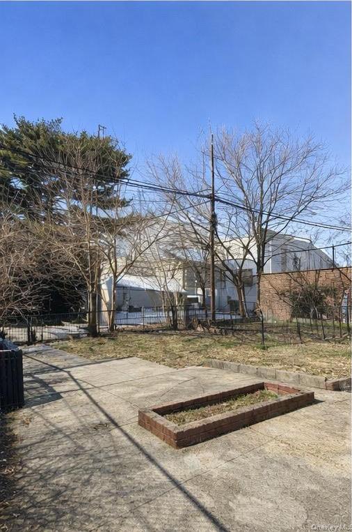Single Family Matthews Avenue Bronx, NY 10462, MLS-964722-4