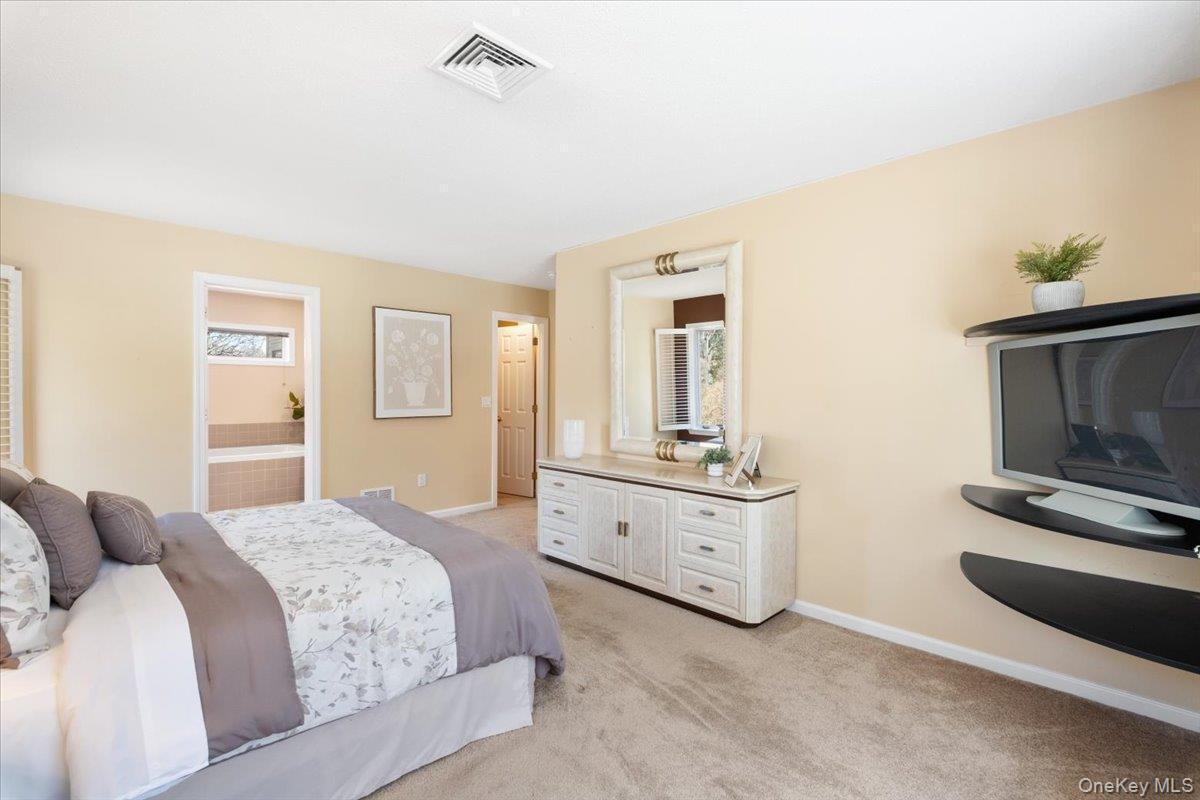 Condo Heritage  Westchester County, NY 10589, MLS-964728-26