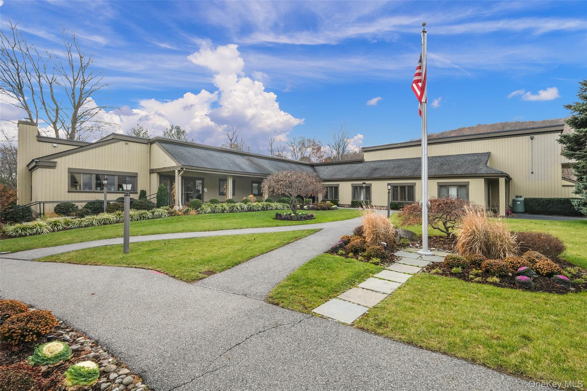 Condo Heritage  Westchester County, NY 10589, MLS-964728-44