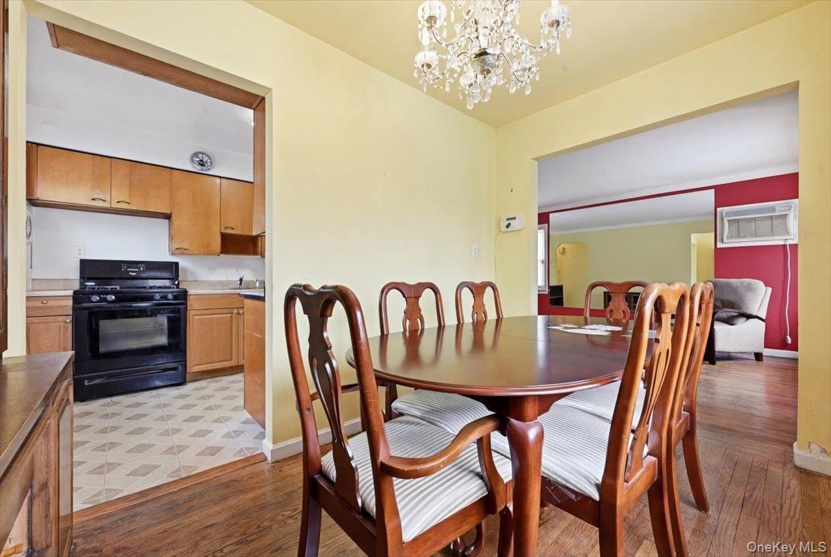 Single Family 263rd  Queens, NY 11004, MLS-964733-12