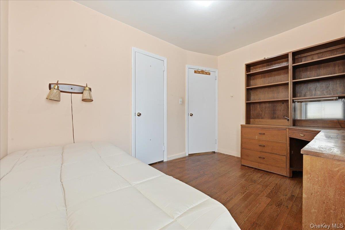 Single Family 263rd  Queens, NY 11004, MLS-964733-23