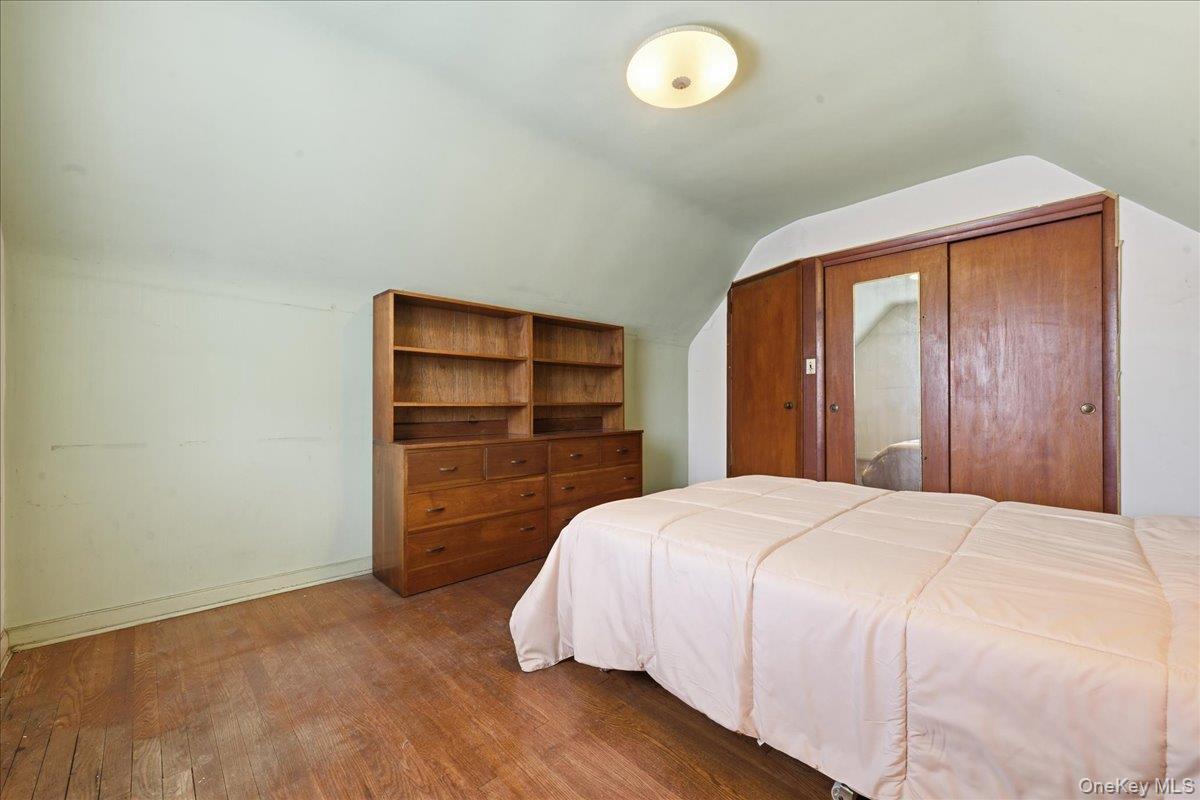 Single Family 263rd  Queens, NY 11004, MLS-964733-27