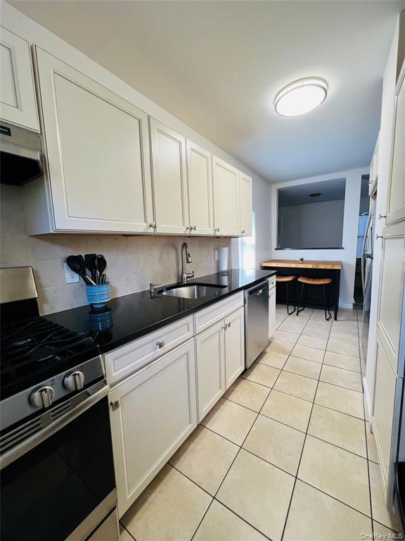 Single Family Main Street  Rockland County, NY 10923, MLS-964737-13