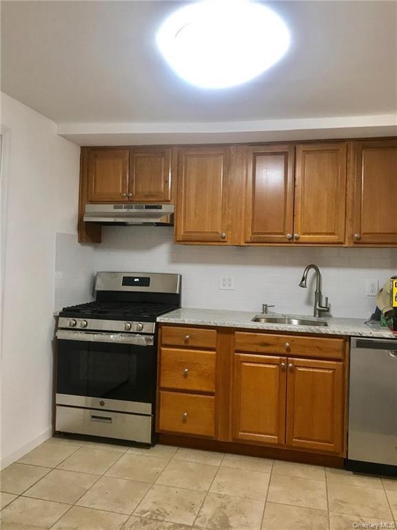 Single Family Main Street  Rockland County, NY 10923, MLS-964737-7