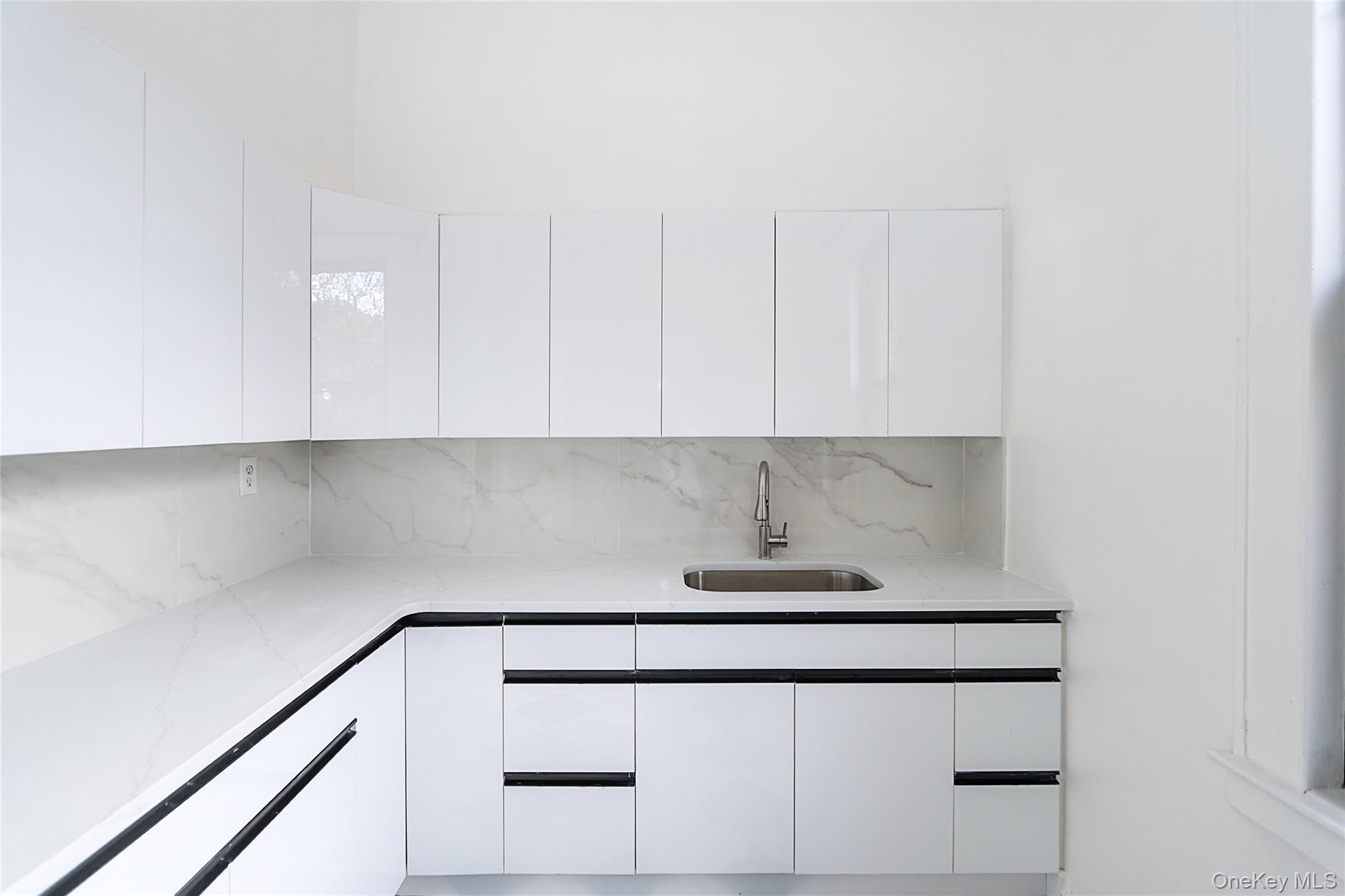 Coop Metropolitan Queens, NY 11418, MLS-964759-10