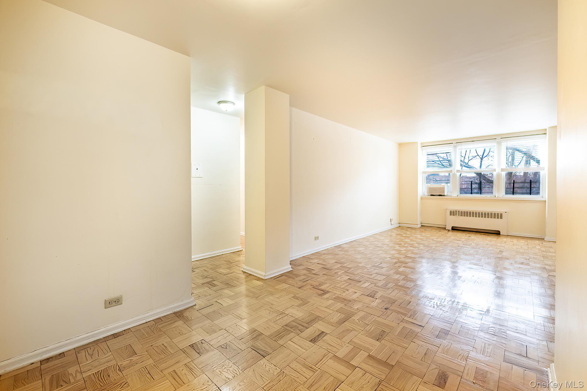 Coop Knolls  Bronx, NY 10463, MLS-964782-5