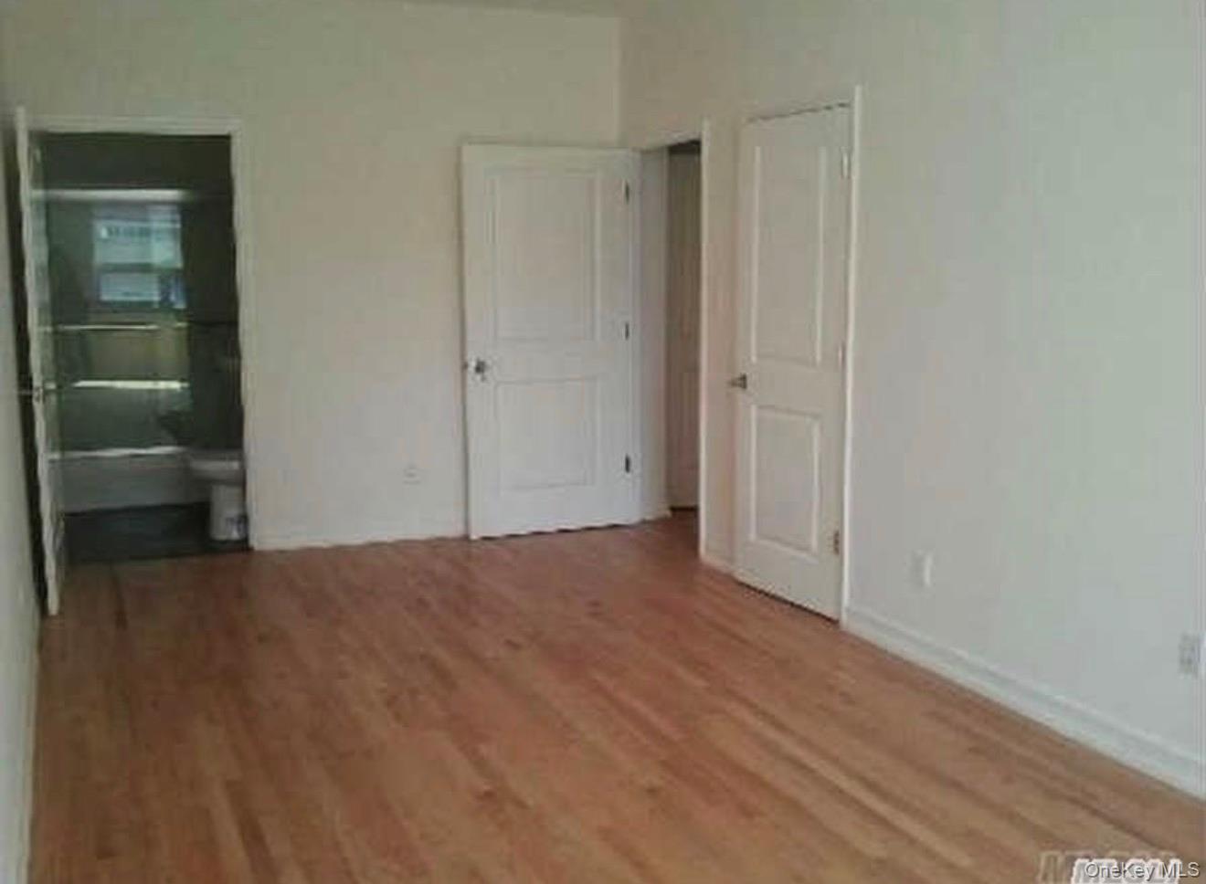 Condo 137th  Queens, NY 11354, MLS-964816-6