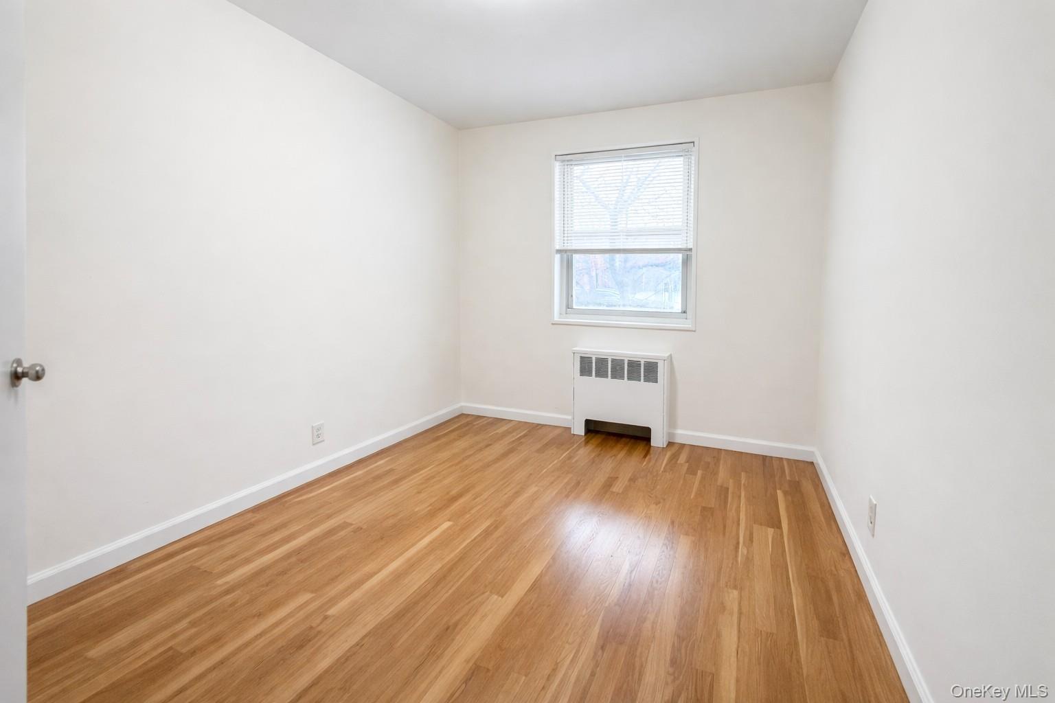 Coop 16  Queens, NY 11360, MLS-964818-19