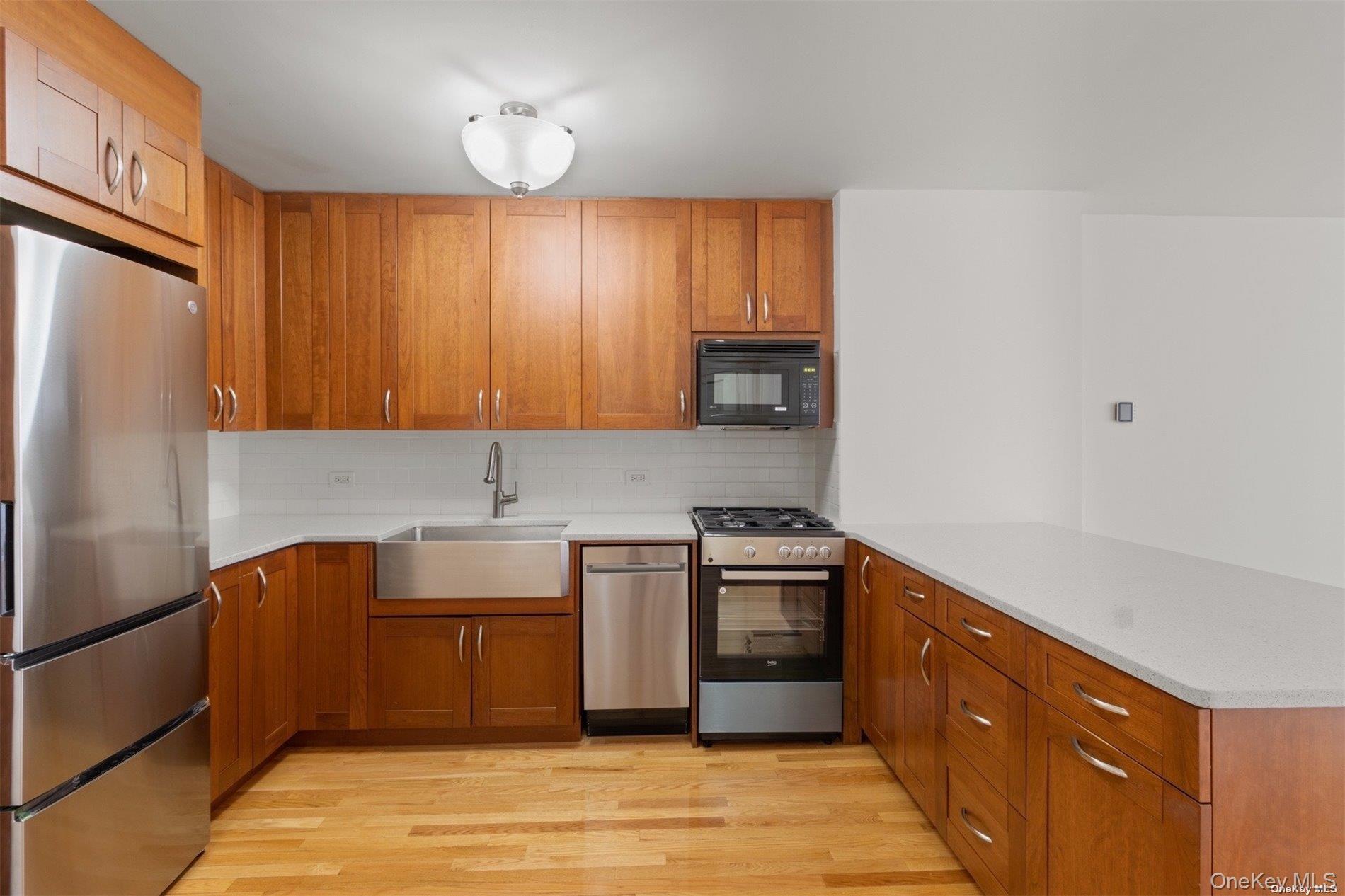Apartment 93rd Manhattan, NY 10128, MLS-964822-5