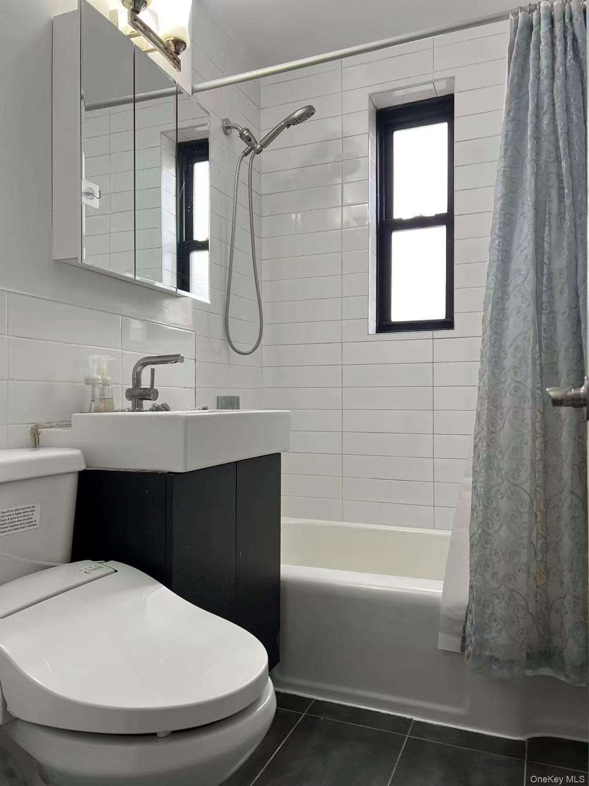 Coop 71st  Queens, NY 11367, MLS-964823-10