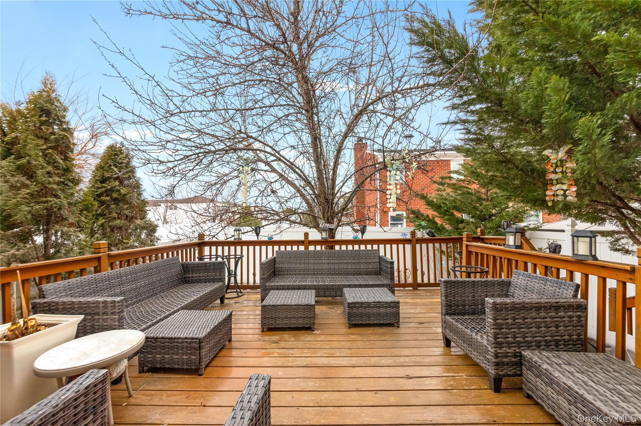 Single Family Sommer  Staten Island, NY 10314, MLS-964832-12