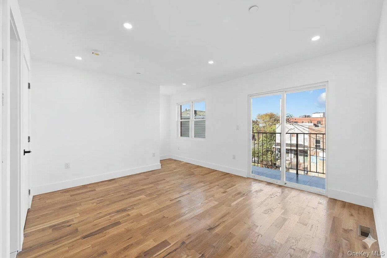 Single Family Blake  Brooklyn, NY 11208, MLS-964850-15