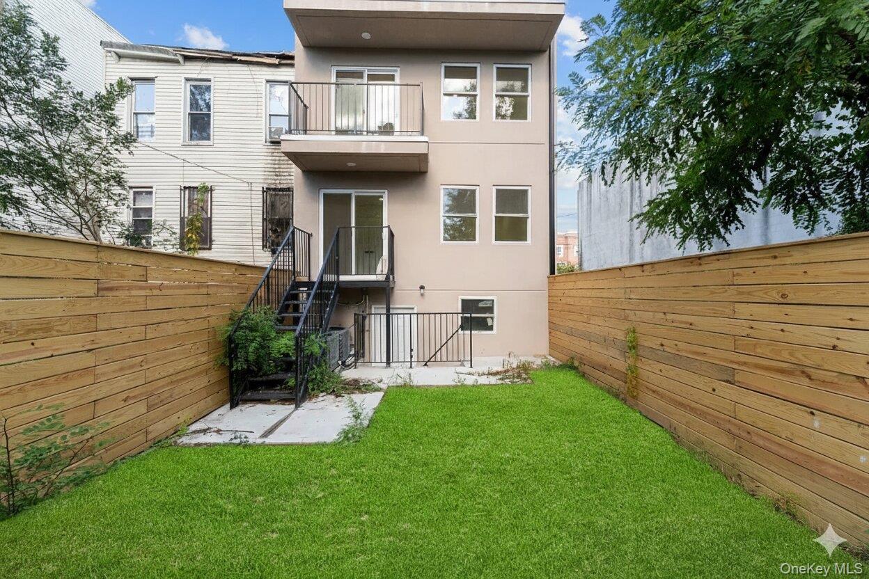 Single Family Blake  Brooklyn, NY 11208, MLS-964850-24
