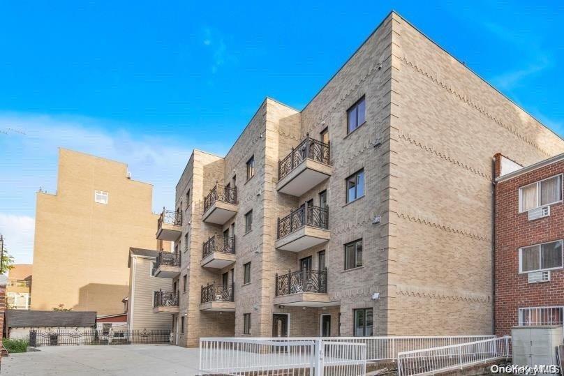 Single Family 32nd  Queens, NY 11354, MLS-964861-2