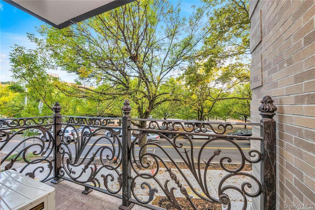 Single Family 32nd  Queens, NY 11354, MLS-964861-7