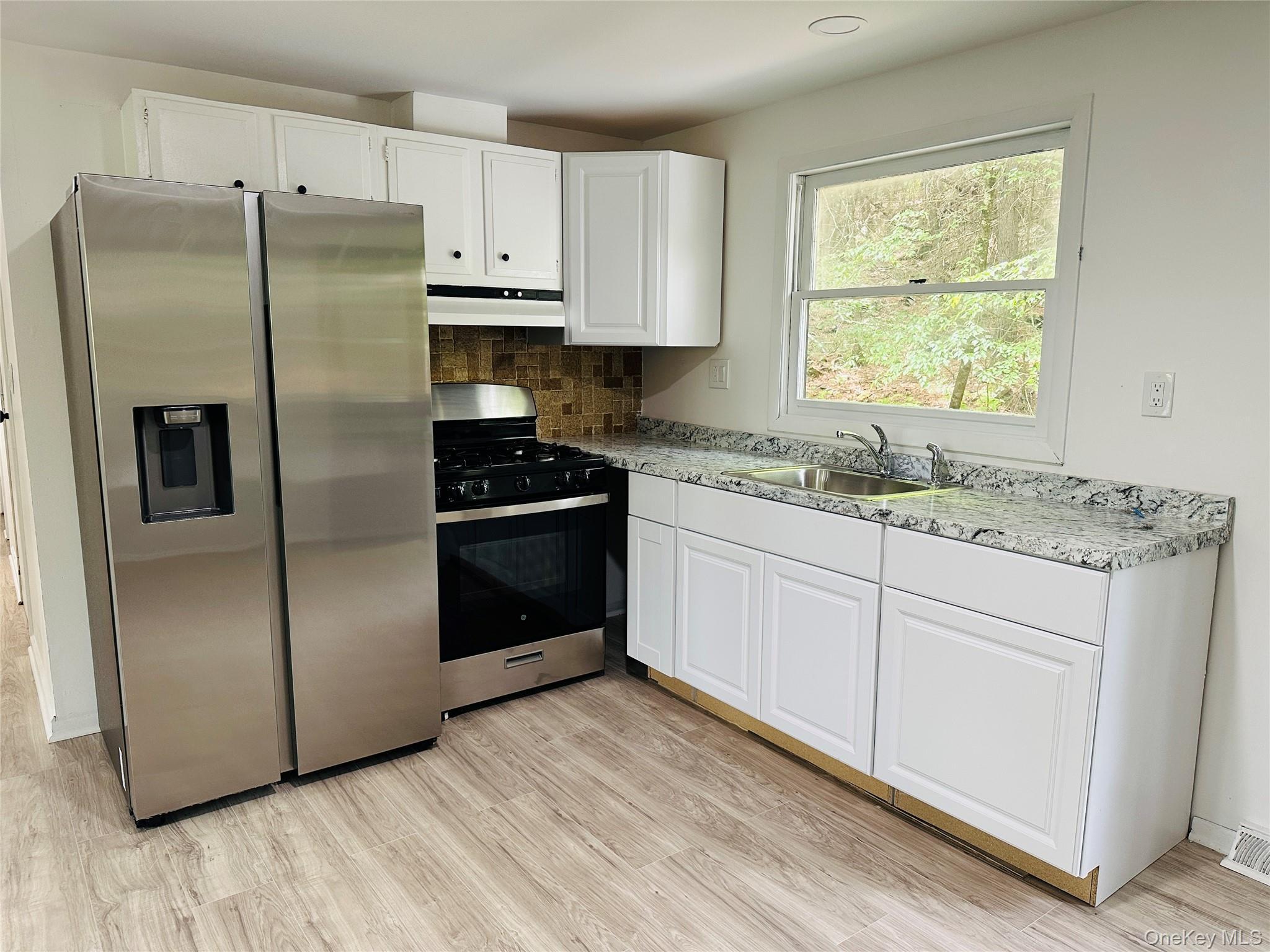 Single Family Rio Dam  Sullivan County, NY 12737, MLS-964890-6