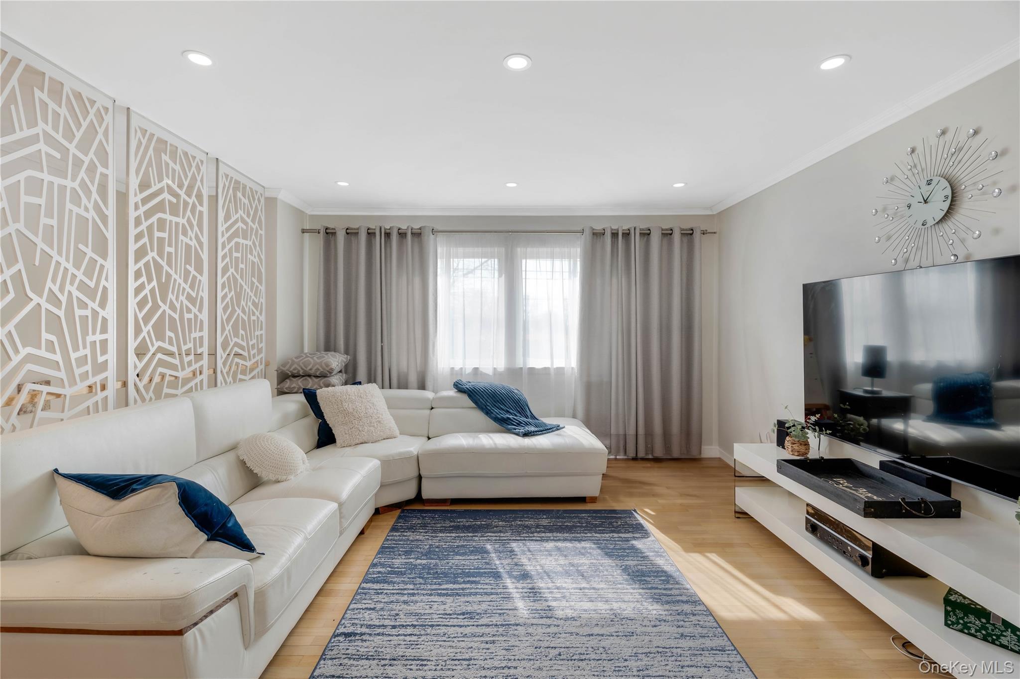 Single Family West Fingerboard  Staten Island, NY 10304, MLS-964902-2