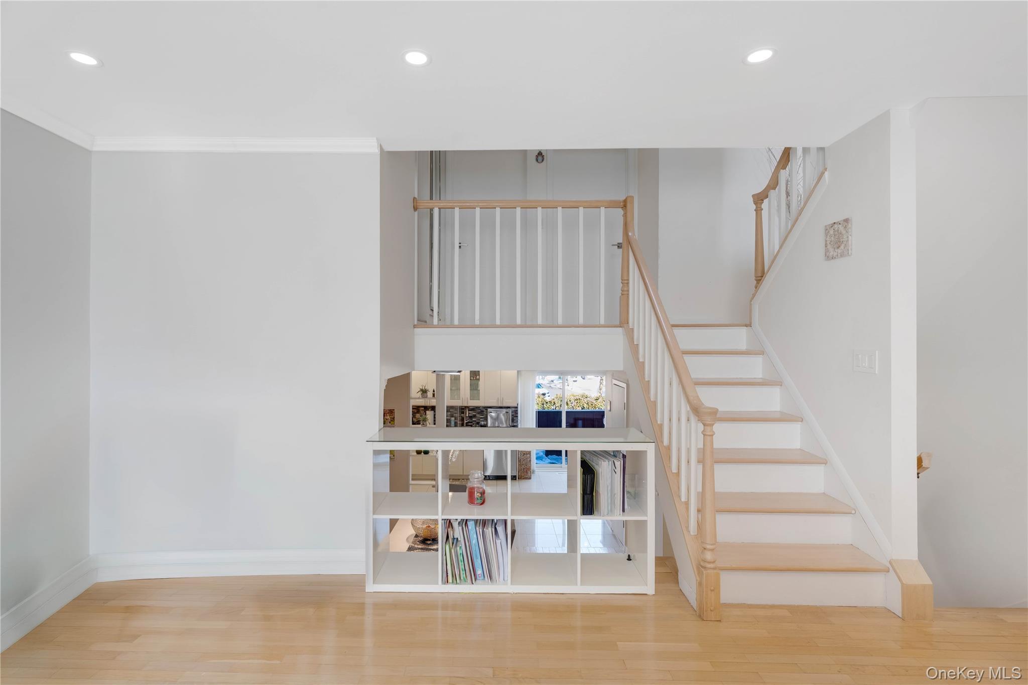 Single Family West Fingerboard  Staten Island, NY 10304, MLS-964902-7