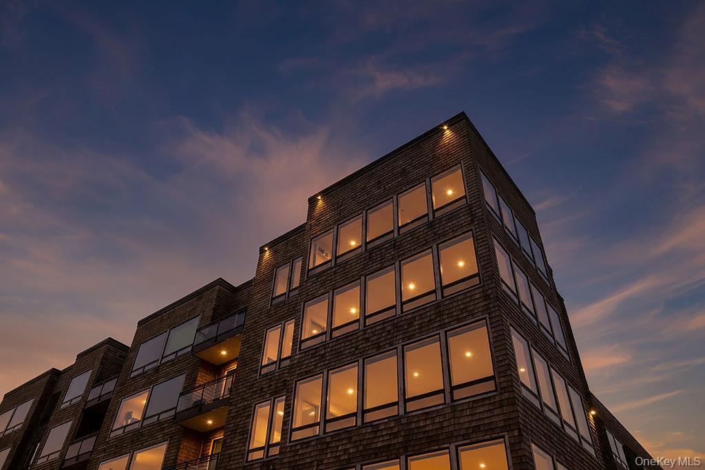 Condo River  Westchester County, NY 10591, MLS-964915-29