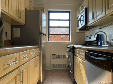 Coop 66th  Queens, NY 11374, MLS-964924-7