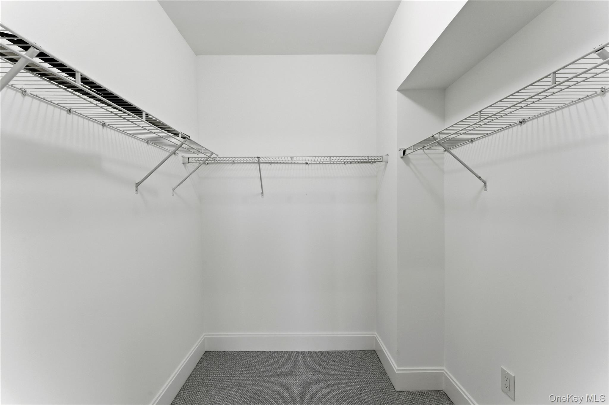 Condo Marina Pointe  Nassau County, NY 11518, MLS-964935-11