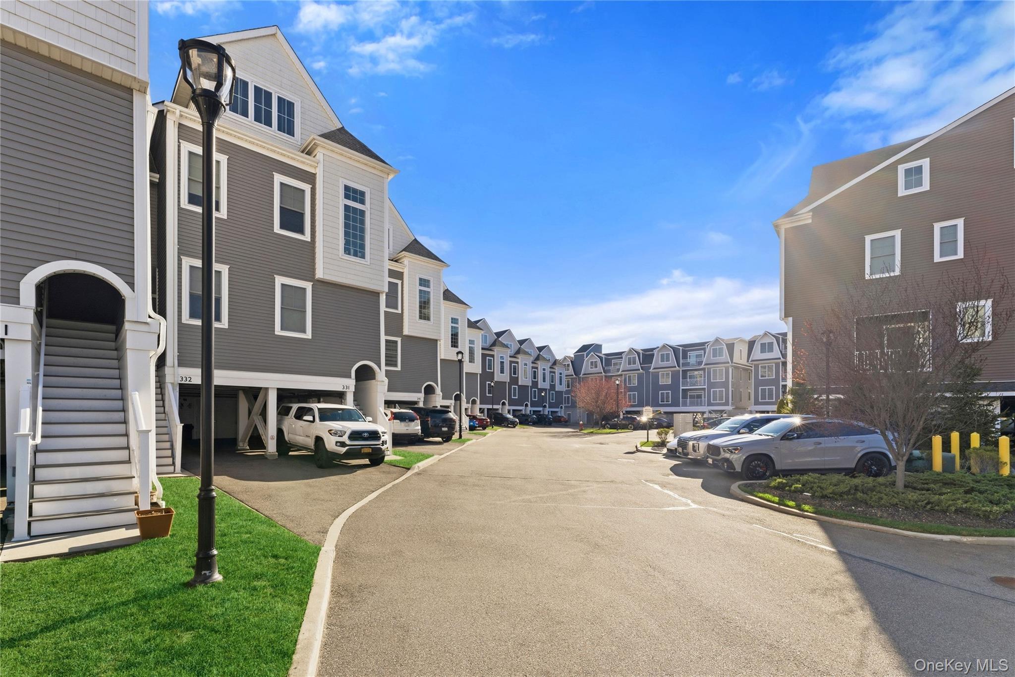 Condo Marina Pointe  Nassau County, NY 11518, MLS-964935-21