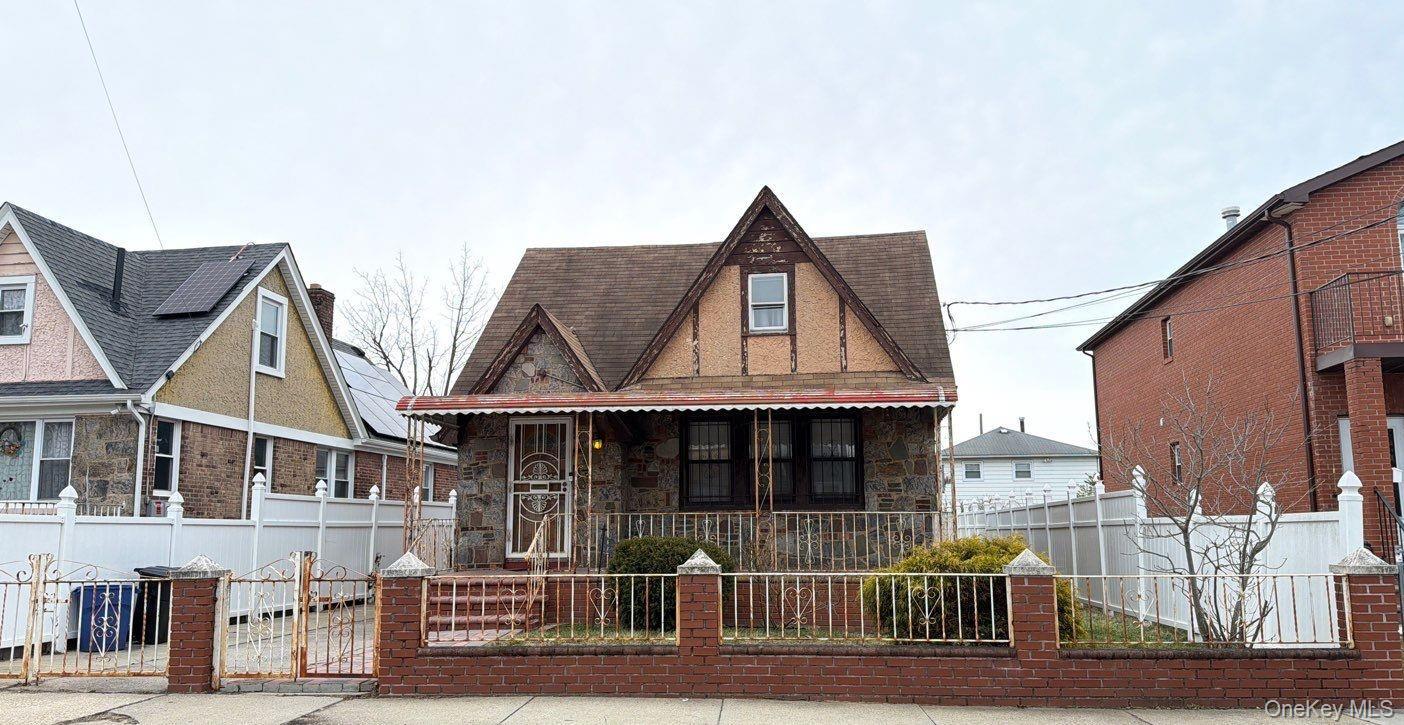Single Family 220th  Queens, NY 11413, MLS-964955-2